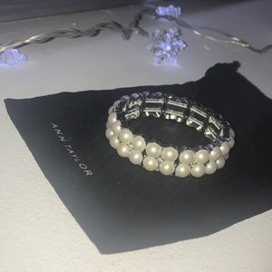 Ann Taylor Pearl Bracelet